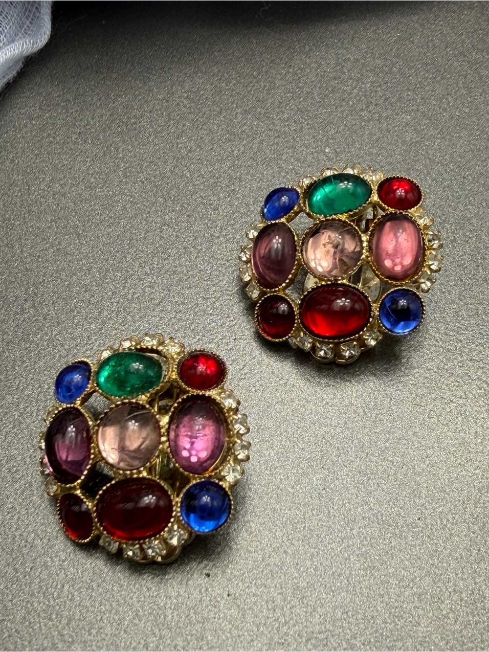 Vintage Eisenberg Ice Gripoix Style clip earrings #349SE